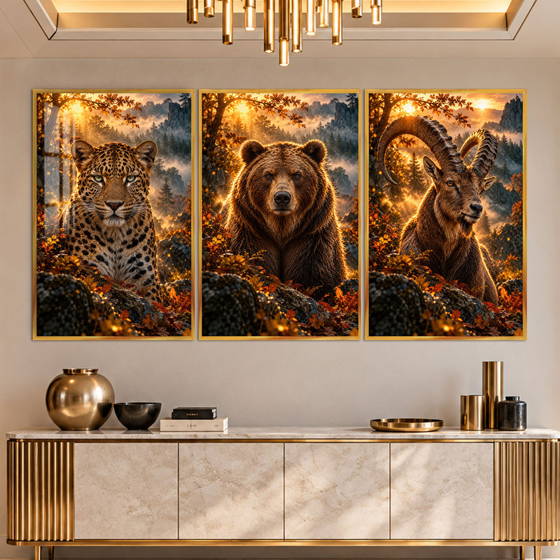Leopar, Ayı ve Dağ Keçisi Üçlü Cam Tablo – Altın Çerçeveli