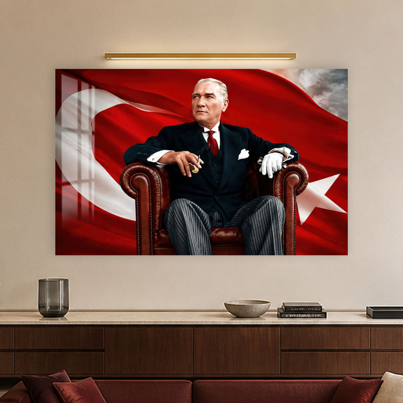 Deri Koltukta Atatürk Cam Tablo