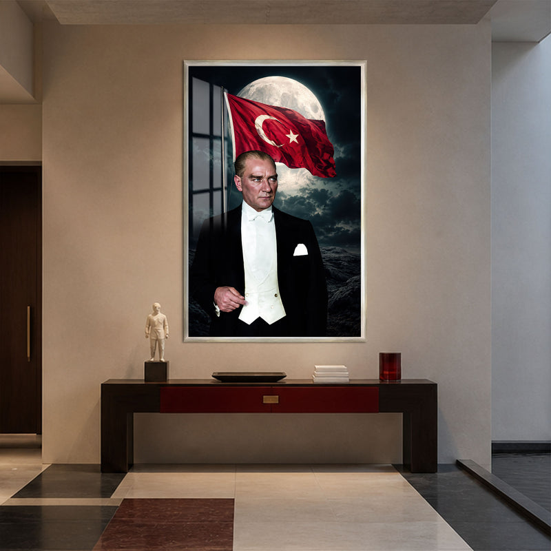 Ay Işığında Atatürk Cam Tablo – Gümüş Çerçeveli