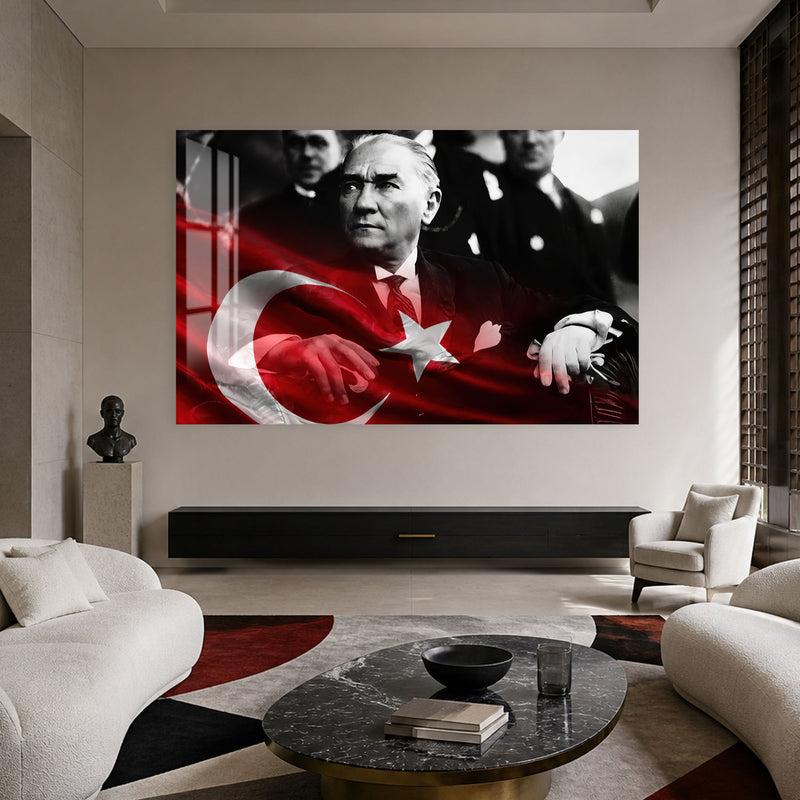 Gri Fonda Bayraklı Atatürk Cam Tablo