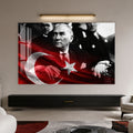 Gri Fonda Bayraklı Atatürk Cam Tablo