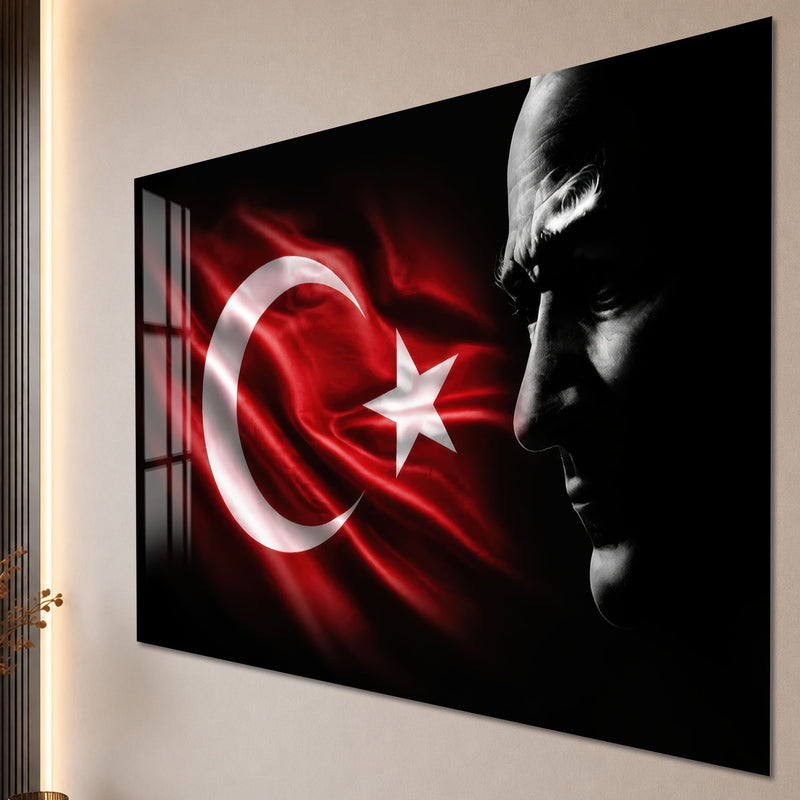 Bayrak ve Profil Atatürk Cam Tablo