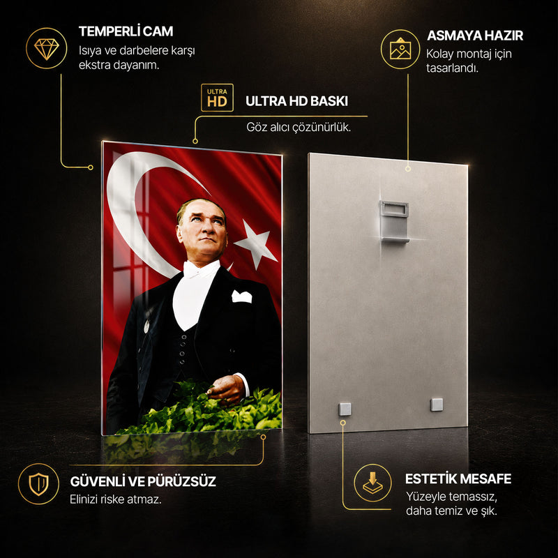 Bayrak Önünde Atatürk Cam Tablo