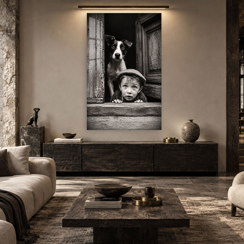 Kapıdan Bakan Çocuk ve Köpek Cam Tablo – Cam Tablo