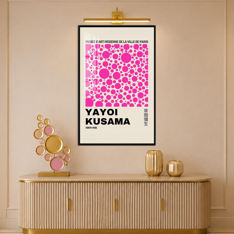 Pembe Beneklerin Sonsuzluğu Cam Tablo – Siyah Çerçeveli Cam Tablo