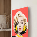 Sarı Küpeli Pop Art Sarışın Cam Tablo – Cam Tablo