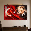 Kızıl Bayrakta Atatürk Cam Tablo