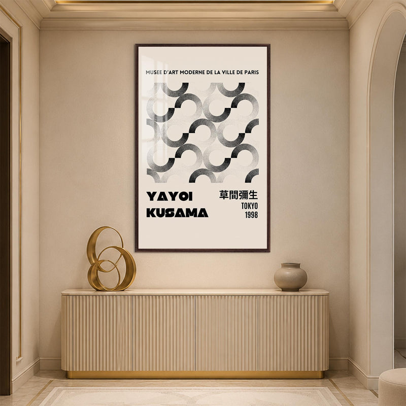 Siyah Gri İç İçe Halkalar Cam Tablo – Ceviz Çerçeveli Cam Tablo