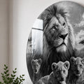Aslan ve Yavruları Siyah Beyaz Cam Tablo – Cam Tablo