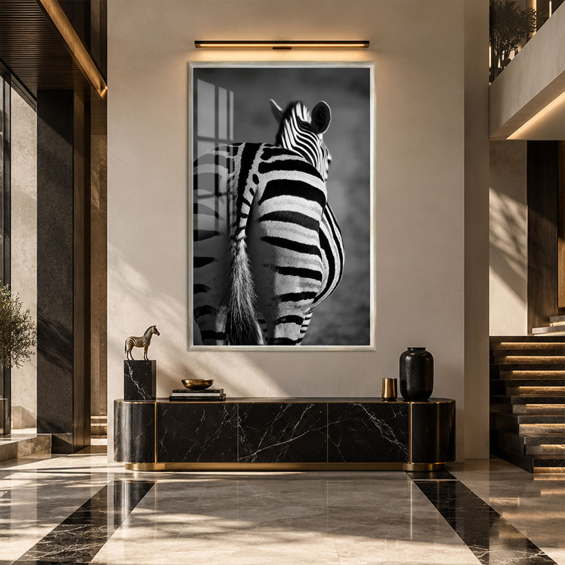 Zebra Sırtı Siyah Beyaz Cam Tablo – Gümüş Çerçeveli Cam Tablo