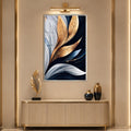 Lacivertte Bakır Yaprak Dansı Cam Tablo – Gümüş Çerçeveli Cam Tablo