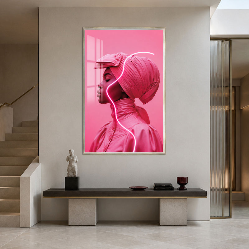 Pembe Neon Çizgili Profil Cam Tablo – Gümüş Çerçeveli Cam Tablo