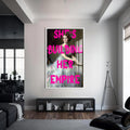 She’s Building Her Empire Cam tablo – Beyaz Çerçeveli Cam Tablo