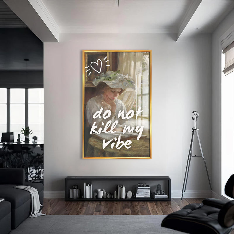 Vibe Cam Tablo – Altın Çerçeveli Cam Tablo