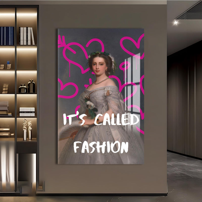 IT’S CALLED FASHION Cam tablo – Cam Tablo