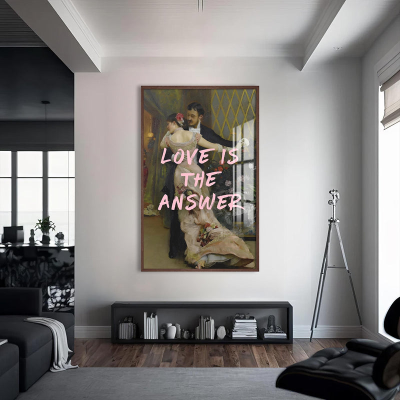 Love is the Answer Cam Tablo – Ceviz Çerçeveli Cam Tablo