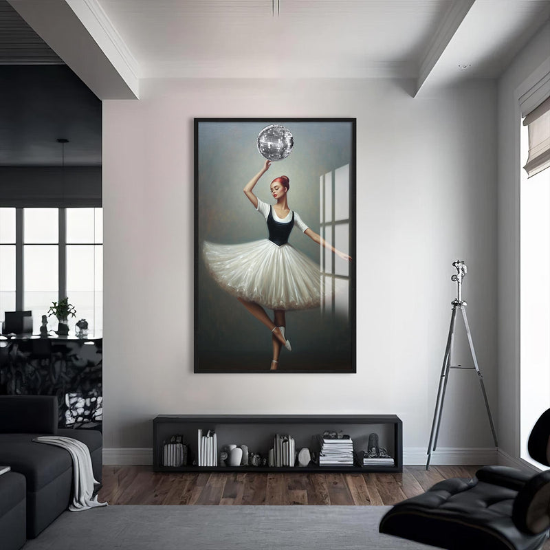 Disco Ballerina Cam Tablo – Siyah Çerçeveli Cam Tablo