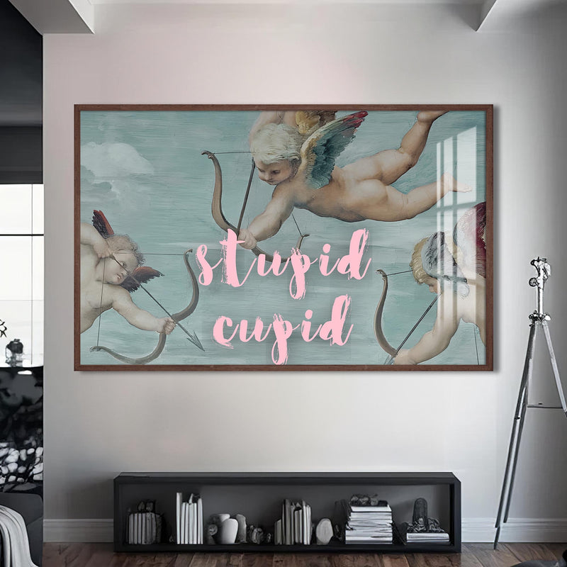 Stupid Cupid Cam tablo – Ceviz Çerçeveli Cam Tablo