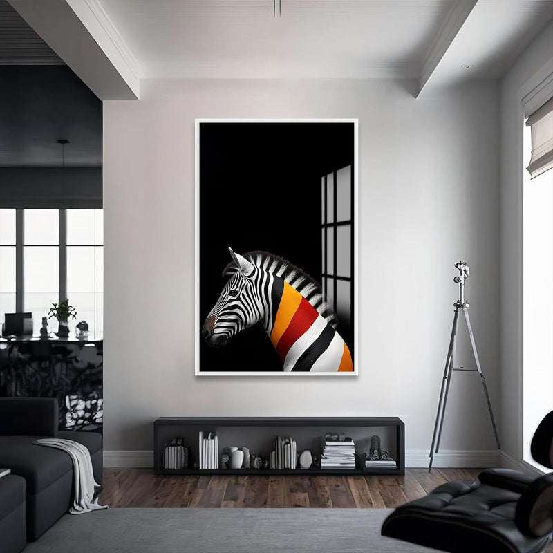 Üzgün Zebra Cam Tablo – Beyaz Çerçeveli Cam Tablo