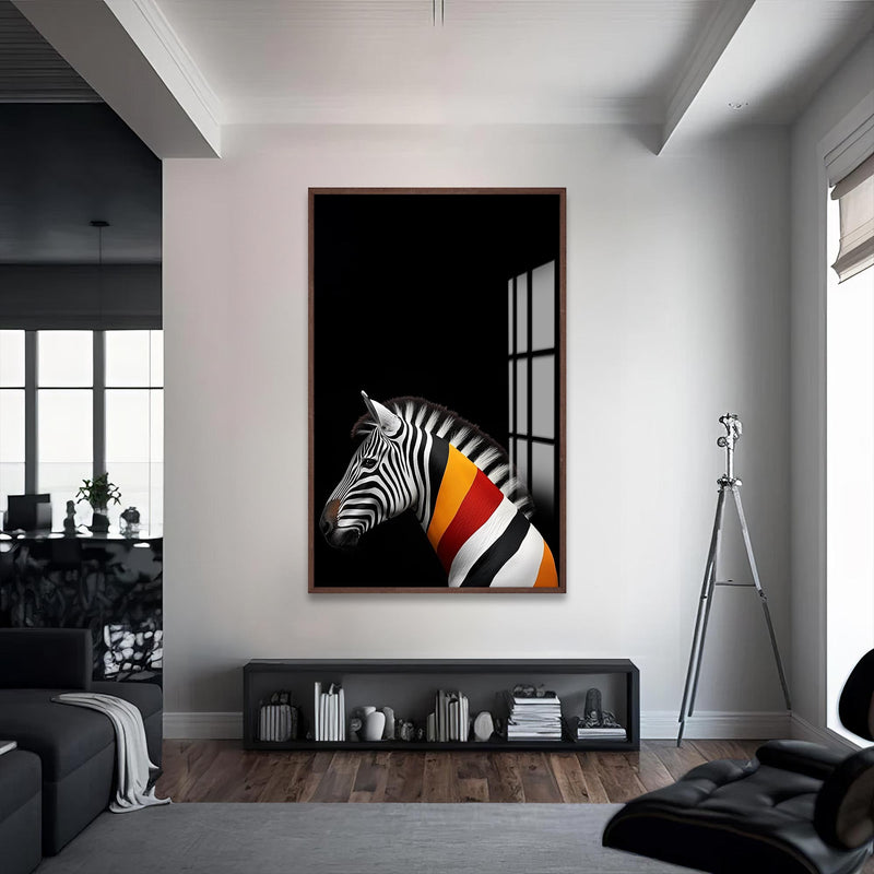 Üzgün Zebra Cam Tablo – Ceviz Çerçeveli Cam Tablo