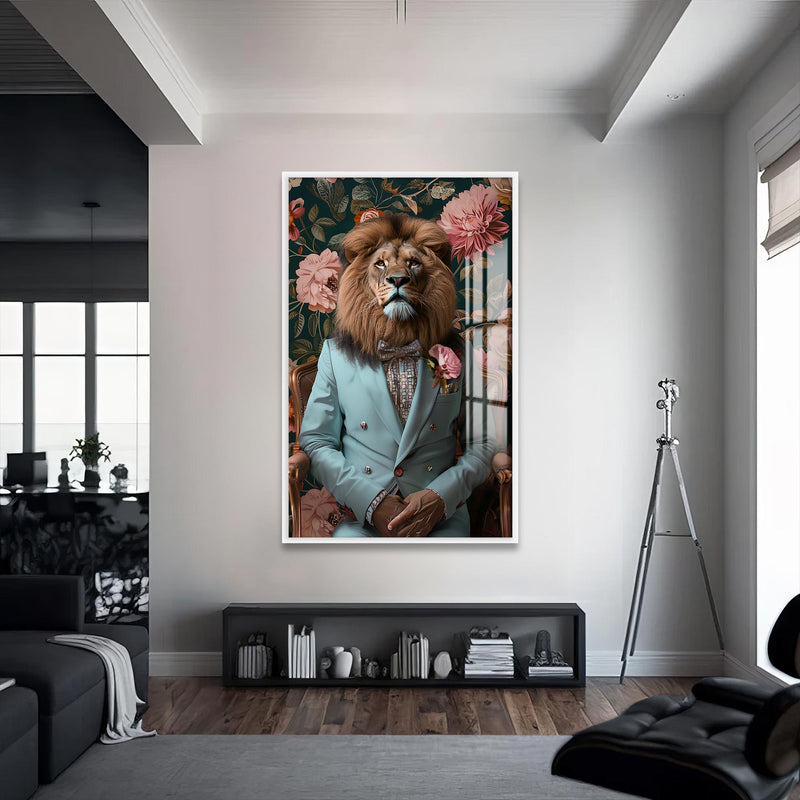 Manken Aslan Cam Tablo – Beyaz Çerçeveli Cam Tablo