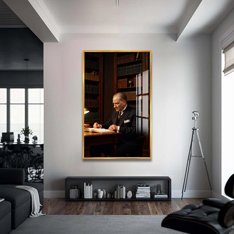 Atatürk Cam Tablo – Altın Çerçeveli Cam Tablo