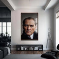 Atatürk Portre Cam Tablo – Ceviz Çerçeveli Cam Tablo