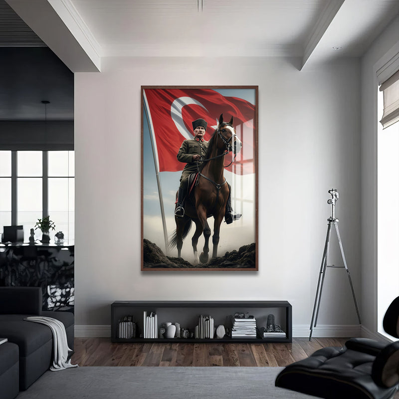 Başkomutan Atatürk Cam Tablo – Ceviz Çerçeveli Cam Tablo