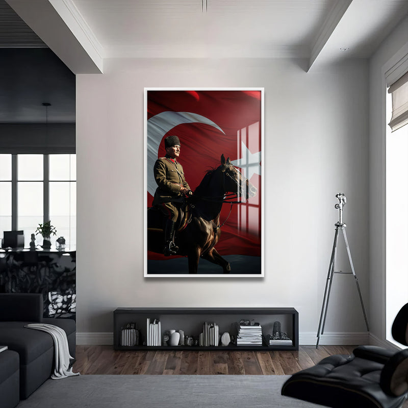 Atatürk ve Sancak Cam Tablo – Beyaz Çerçeveli Cam Tablo