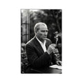 Bahçede Atatürk Cam Tablo