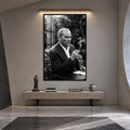 Bahçede Atatürk Cam Tablo – Siyah Çerçeveli