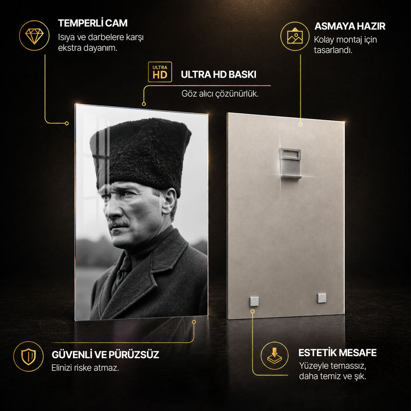 Siyah Beyaz Kalpaklı Atatürk Cam Tablo