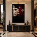 Yarım Yüz Bayraklı Atatürk Cam Tablo – Ceviz Çerçeveli