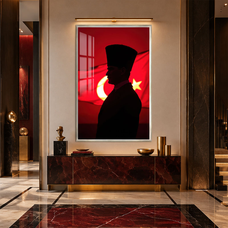 Kızıl Bayrakta Siluet Atatürk Cam Tablo – Gümüş Çerçeveli