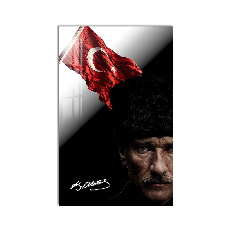 İmzalı Bayraklı Atatürk Cam Tablo
