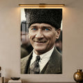 Gülümseyen Atatürk Cam Tablo