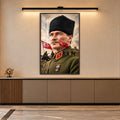 Cephede Atatürk Cam Tablo – Ceviz Çerçeveli