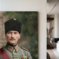 Madalyalı Atatürk Askeri Portre Cam Tablo Ortam Görseli