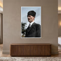 Beyaz Çerçeveli Kalpak Atatürk Profil Cam Tablo