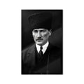 Siyah Beyaz Atatürk Kalpak Cam Tablo Ortam Görseli