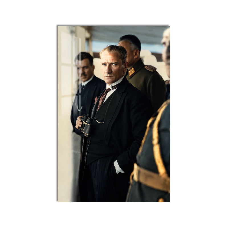 Dürbünlü Atatürk Cam Tablo