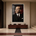 Bayrak Gölgesinde Atatürk Cam Tablo – Gümüş Çerçeveli