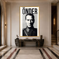 Önder Posteri Atatürk Cam Tablo – Altın Çerçeveli