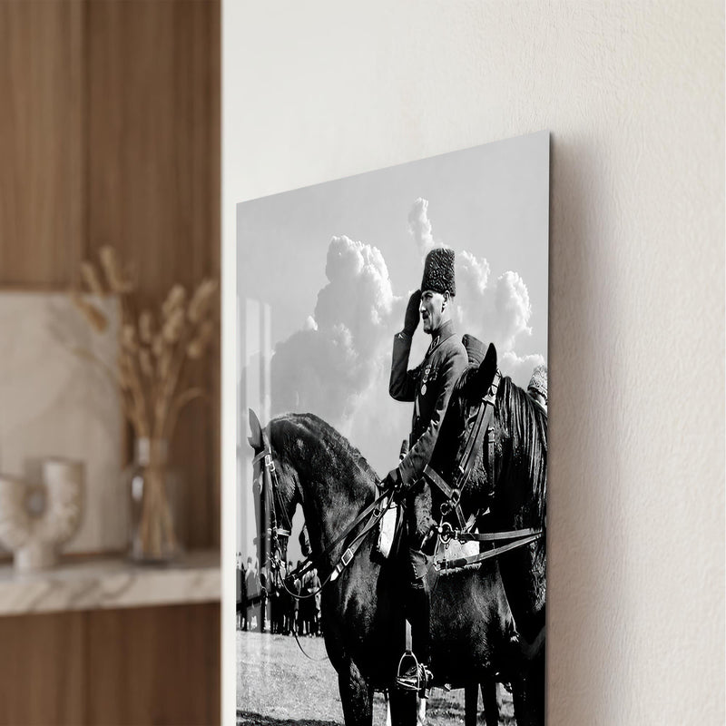 Atlı Atatürk Cam Tablo