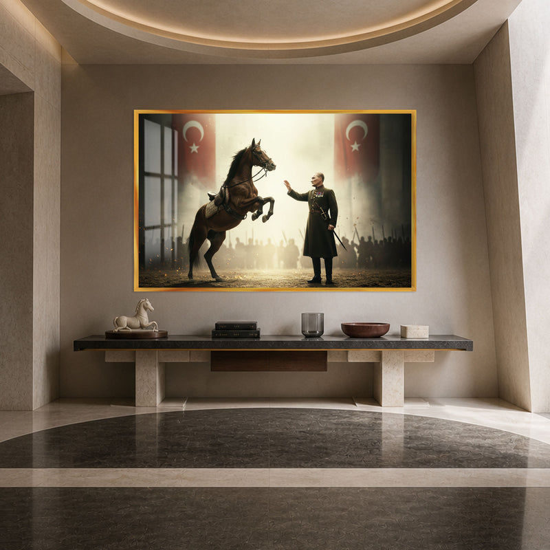 Atıyla Atatürk Cam Tablo – Altın Çerçeveli
