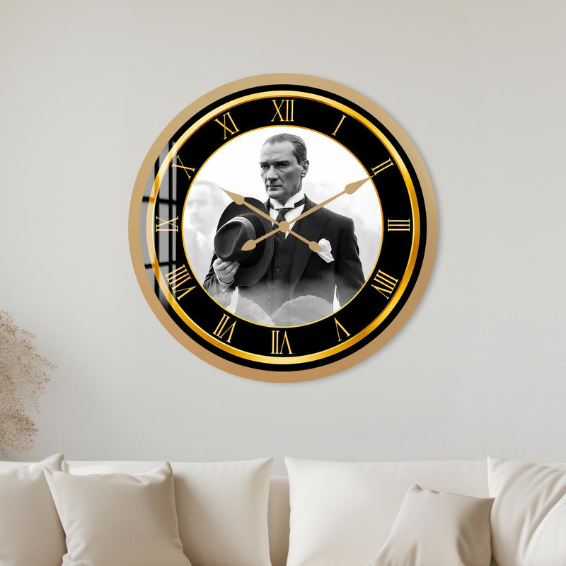 Şapkalı Atatürk Portresi Cam Duvar Saati
