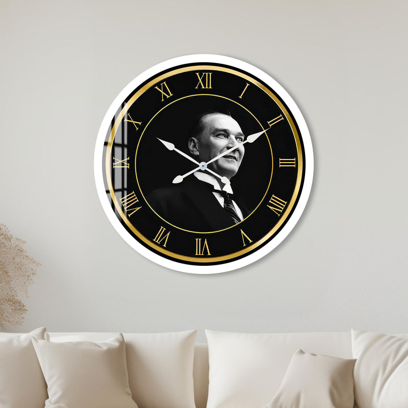 Altın Atatürk Portresi Cam Duvar Saati