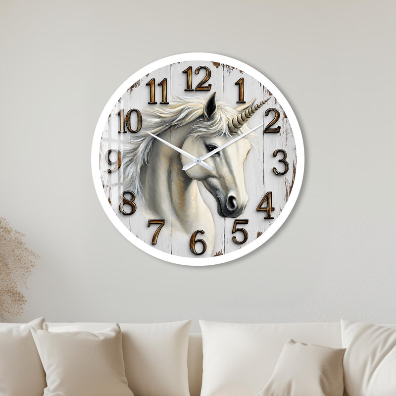 Masalsı Beyaz Unicorn Cam Duvar Saati