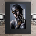 Whispers in the Dark Cam Tablo – Cam Tablo