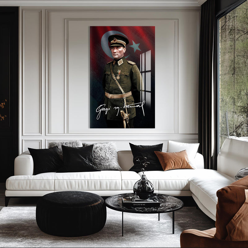 Üniformalı Atatürk Cam Tablo – Cam Tablo